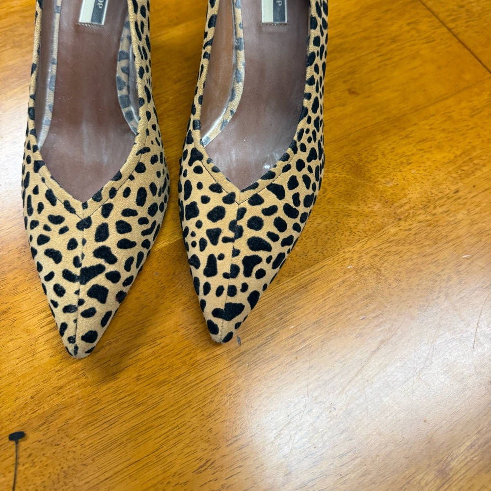 Leopard pumps, tan,